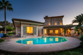 Villa Peroia by BeBreeze